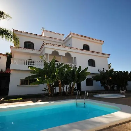 Carolina With Private Pool *